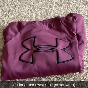 Under armors sweatshirt